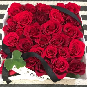 Blomst LA Rouge Rose box