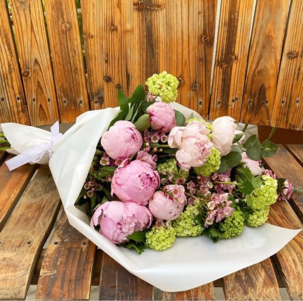 Large Peonies bouquet